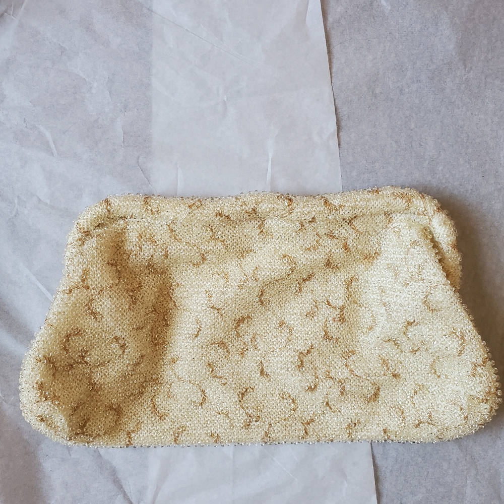 Pinup / mod Vintage looking beaded clutch